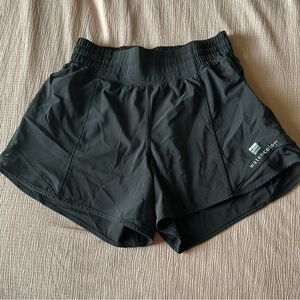 Lululemon size 4, Women's Black high rise Shorts 4 in. inseam
